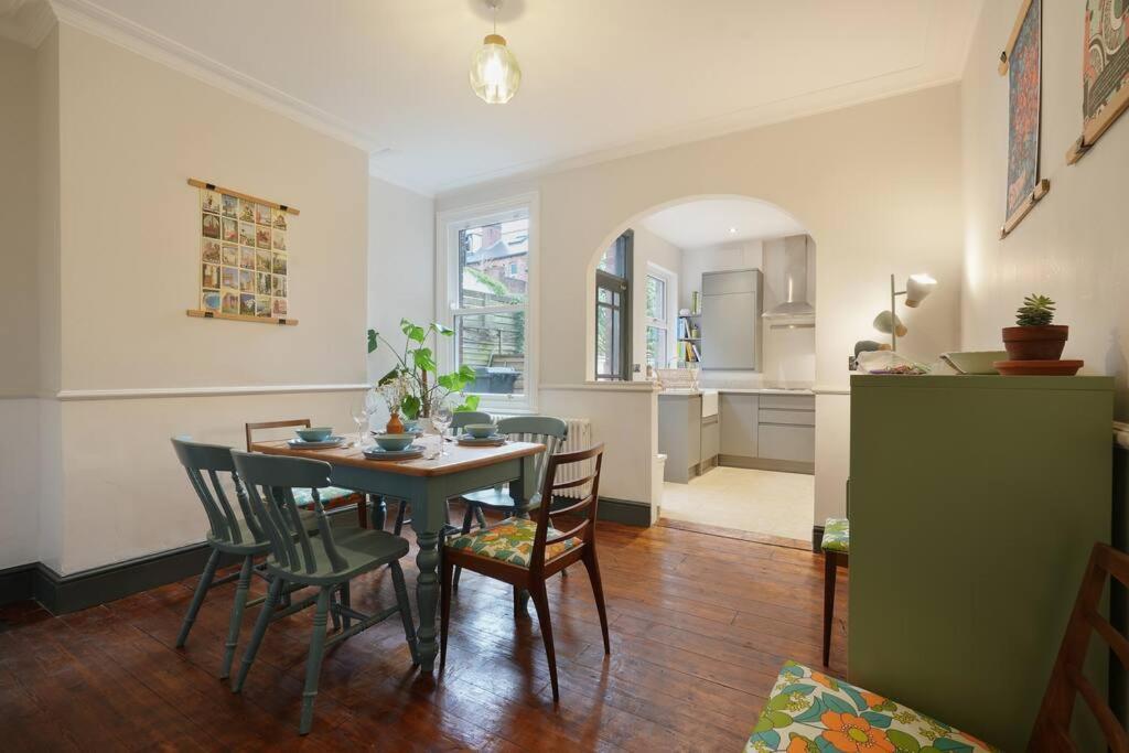 Penryhn House - Spacious 3 Bed Home From Home, Great For Families, Groups & Workers With Free Parking - Hosted By Stay Host Save Sheffield Bagian luar foto